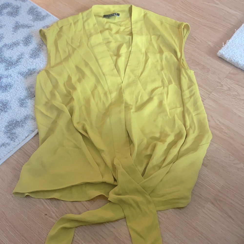 Trouve tie front blouse size M